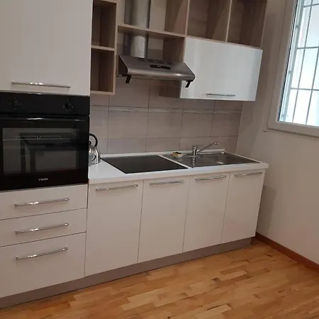 Domus Irnerio I Tassa Di Inclusa Nel Prezzo I *