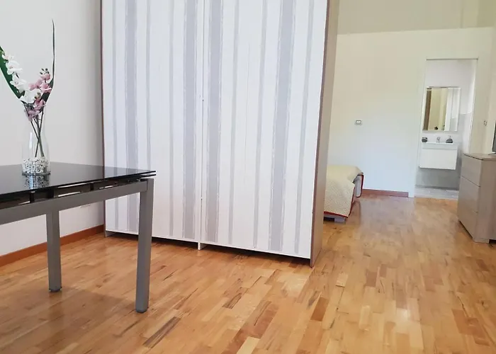 Domus Irnerio I Tassa Di Inclusa Nel Prezzo I *